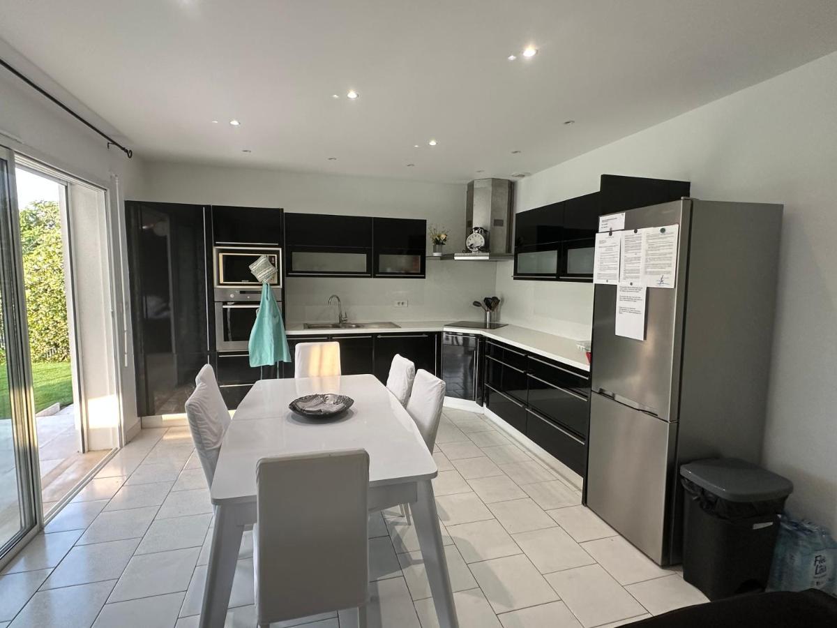 Petite Maisonette Adossee Mais Independante Avec Piscine Villa Peymeinade Eksteriør billede