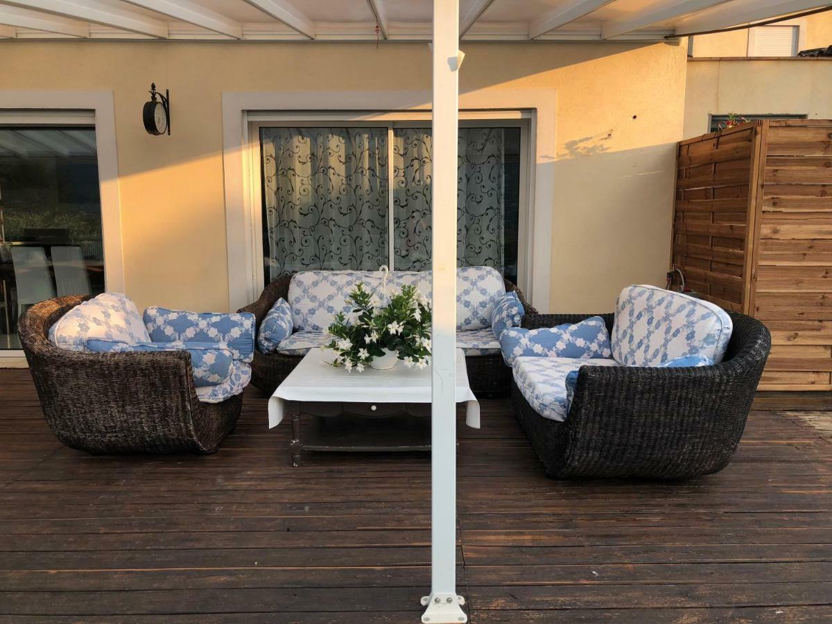 Petite Maisonette Adossee Mais Independante Avec Piscine Villa Peymeinade Eksteriør billede